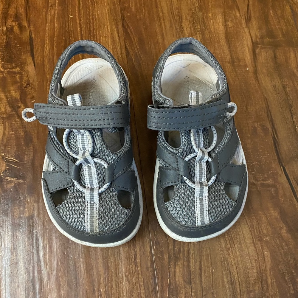 Columbia closed toe sandals. Great water shoes!